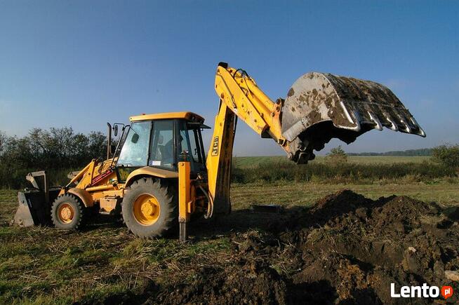 Usługi koparko ładowarką, wykopy, zasypki, drogi dojazdow
