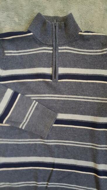 Sweter męski z wzorzystej dzianiny