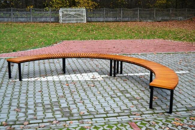 Ławka stalowa półokrągła bez oparcia miejska ŁUK W176