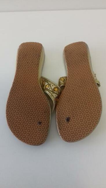 Buty damskie – japonki złote „Queen”, do sprzedania