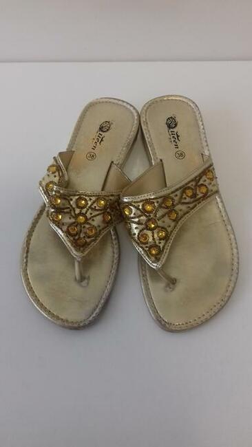 Buty damskie – japonki złote „Queen”, do sprzedania