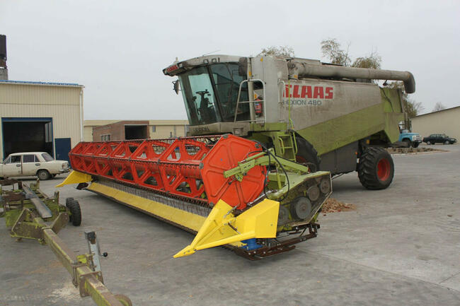 Przystawka Ettaro do zbioru soi i grochu