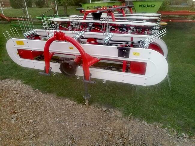 Zgrabiarka Przewracarka Taśmowa Pasowa Do Siana Wzmacniana