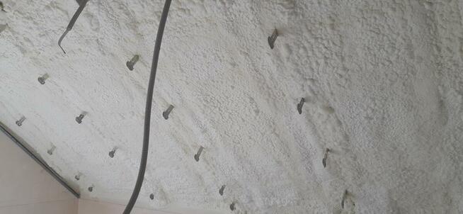 GORZÓW Piana PUR Ocieplanie Poddasze Wiązary Dach Strop