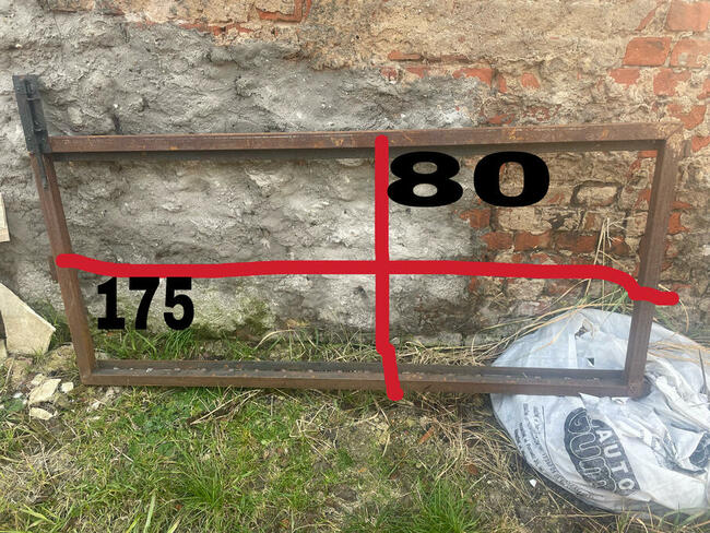 stelaż bramy pod własna zabudowe + drewniane sztachety