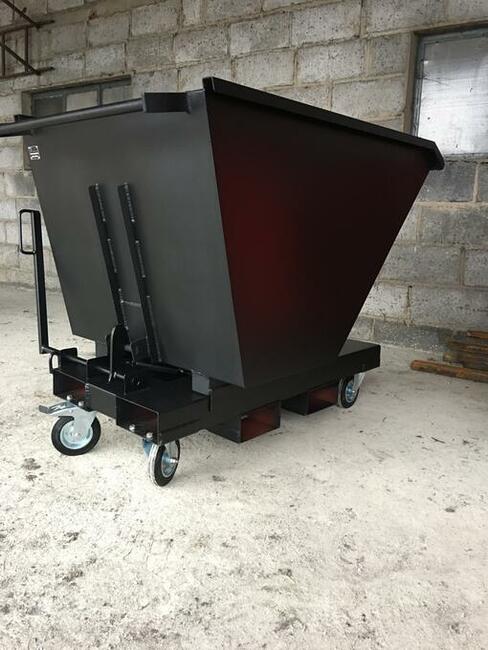 Koleba, Łycha, Pojemnik samowyładowczy, kontener 0,5 m3