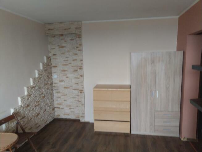 Wynajmę mieszkanie na Bródnie, dwa pokoje z kuchnią