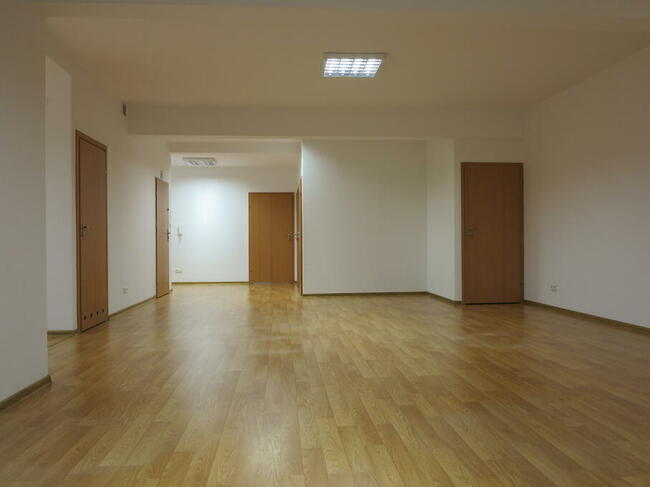 Bochnia centrum lokal biurowy do wynajęcia 172m2.