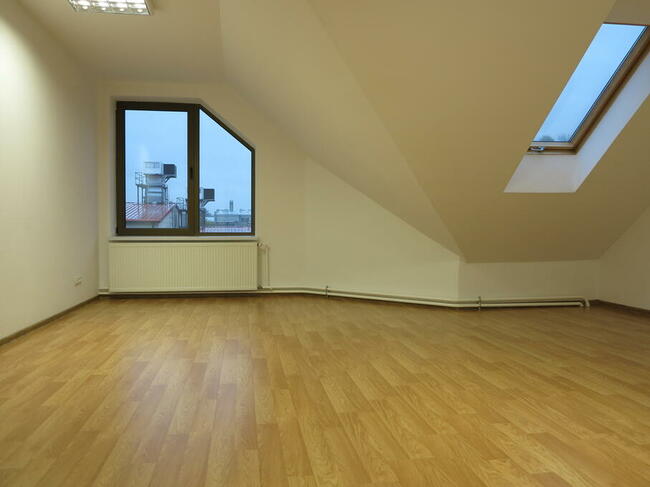 Bochnia centrum lokal biurowy do wynajęcia 172m2.