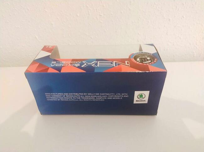 Skoda 100 Nowy model Welly auto 1:34 3 kolory Krakow