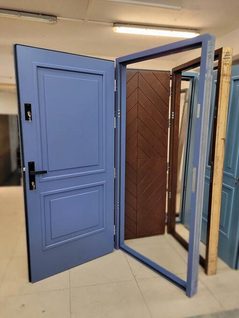 Drzwi zewnętrzne drewniane ZBYDREW