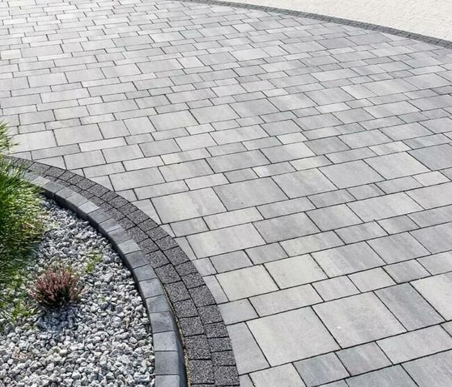 Kostka brukowa, płyty tarasowe, obrzeża, palisady, ogrodzenia