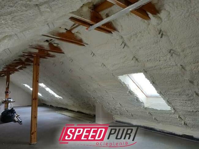Piana PUR Ocieplanie Izolacje Pianą Pur Termomodernizacja