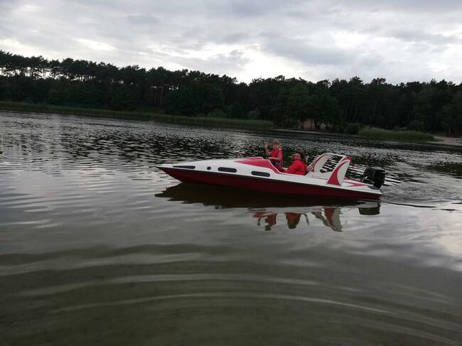 Wycieczki wodne motorówkami ! sport.boat.team@op.pl