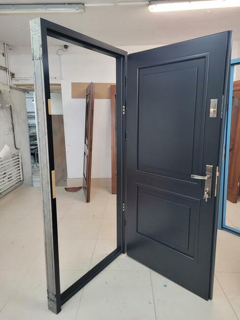 Drzwi zewnętrzne drewniane ZBYDREW