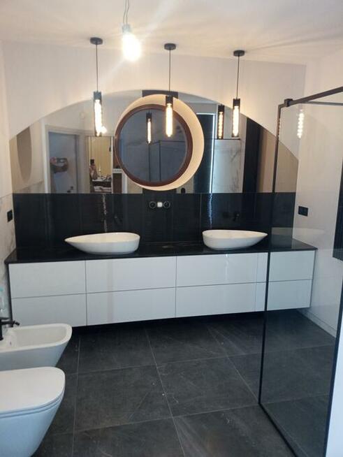 Układanie płytek -remonty