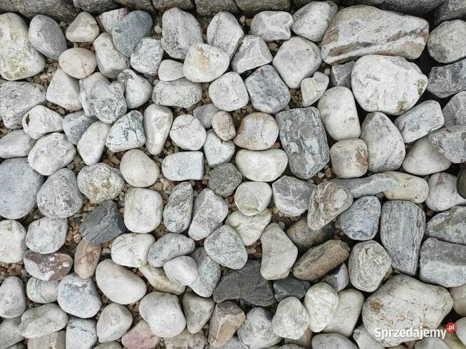 Otoczak pastelowy jasny (BRZ) 60-100 mm worek 24,5 kg