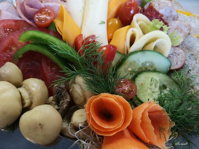 KOMUNIA w lokalu lub catering RYBNIK restauracja RENATKA