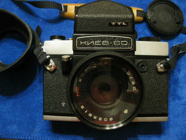 Aparat Fotograficzny KIJEW 60 TTL 6X6