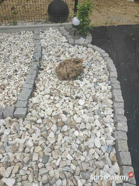 Kamień wielokolorowy BRZ 35-60 mm ogrodowy worek 20 kg