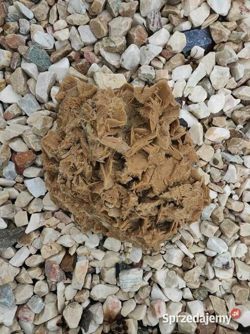 Kamień wielokolorowy BRZ 16-35 mm ogrodowy 1 t