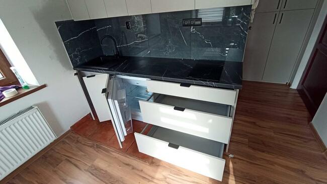 Produkcja oraz montaż mebli