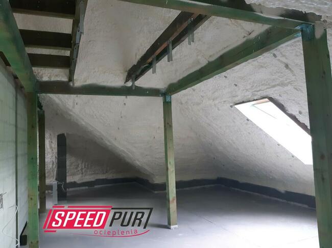 Ocieplanie PUR Poddasze Wiązary Dach Strop Świebodzin
