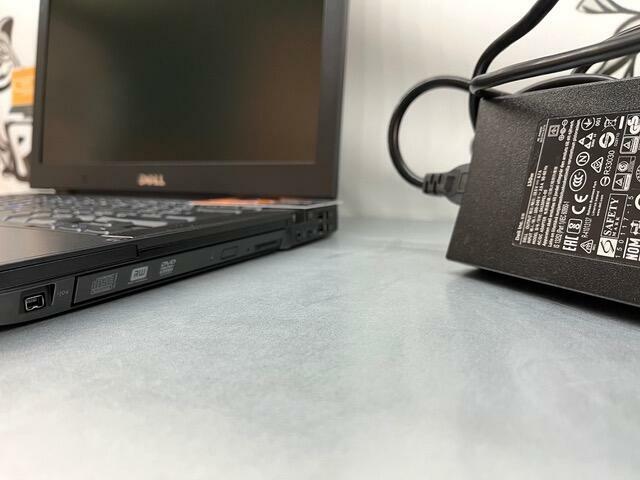 Laptop Dell z gwarancją - 14 cali, SSD, Windows 10, 4GB RAM,