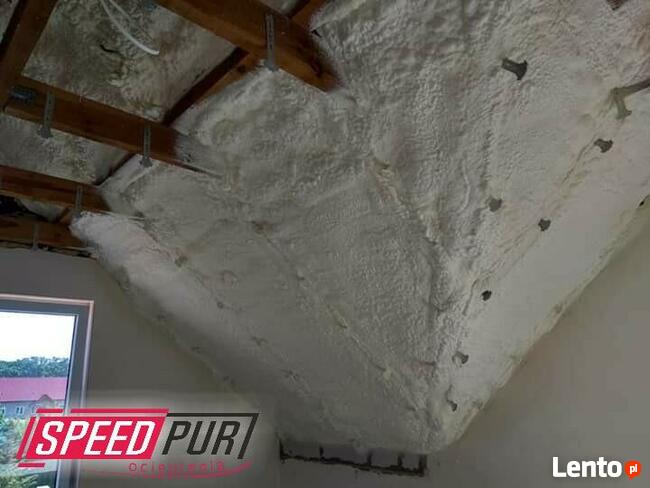 Piana PUR Ocieplanie Izolacje Strop Wiązary Oborniki