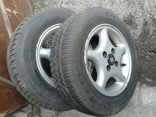 Alufelgi nie Chińskie 4x98x13 ET 38 z oponami