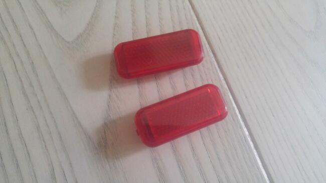 Odblask czerwony ostrzegawczy otwartych drzwi Audi A3 8P