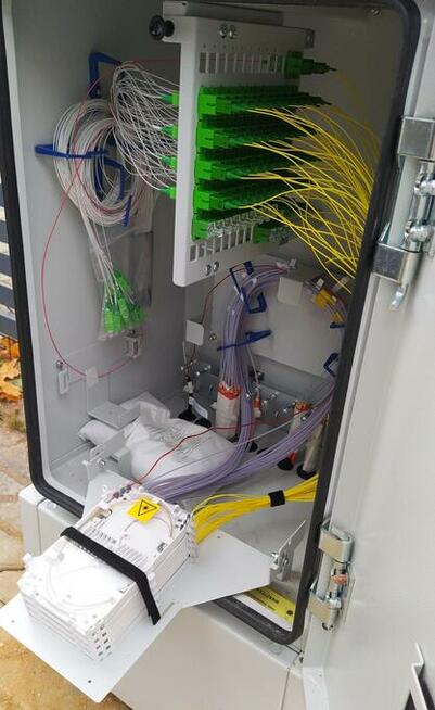 Naprawa światłowodu Łódź, spawanie światłowodów , pomiary.