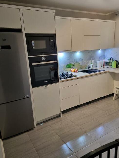 Sprzedam mieszkanie 57,4 m2 3 pokoje ul. Sybiraków 11