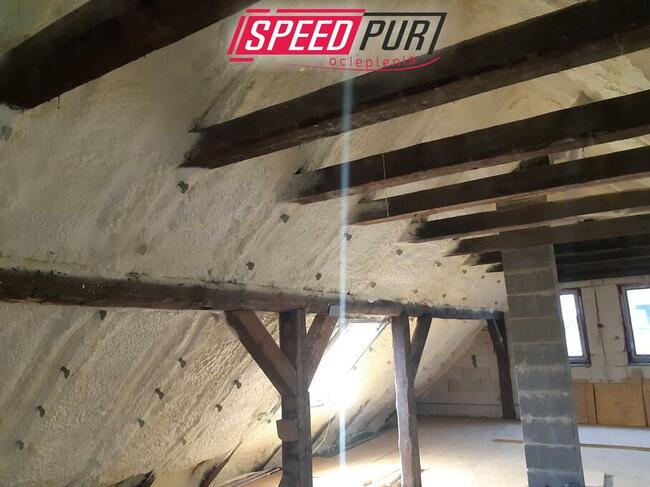 Ocieplanie PUR Poddasze Wiązary Dach Strop Świebodzin