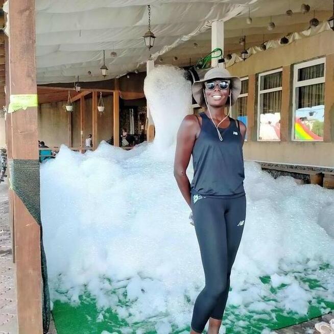 Maszyna do piany wytwornica generator agregat pokaz piany