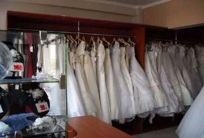 kurtki, płaszcze, suknie ślubne ,buty