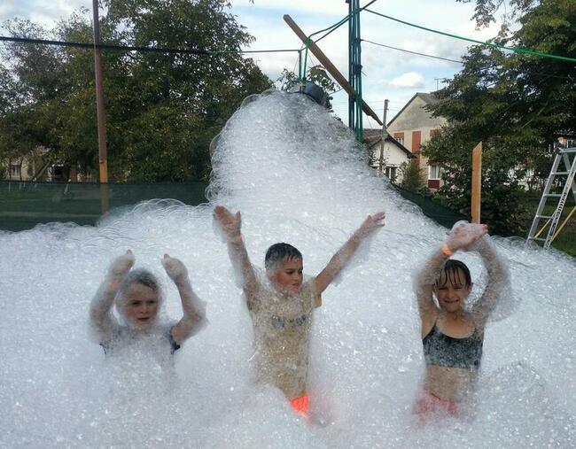 Maszyna do piany wytwornica generator agregat pokaz piany