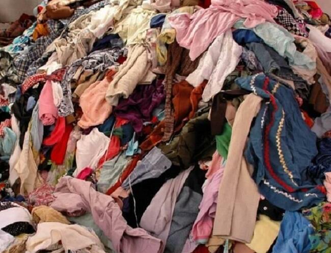 kurtki, płaszcze, suknie ślubne ,buty