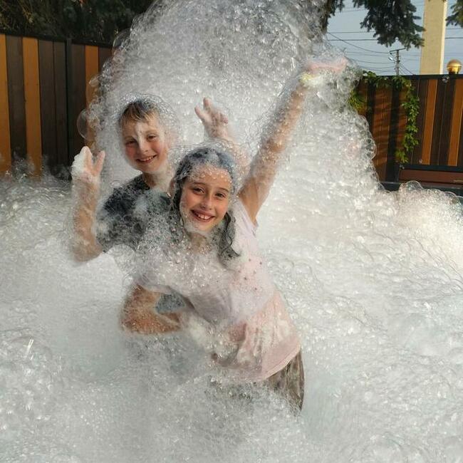 Wytwornica generator piany pokaz piana