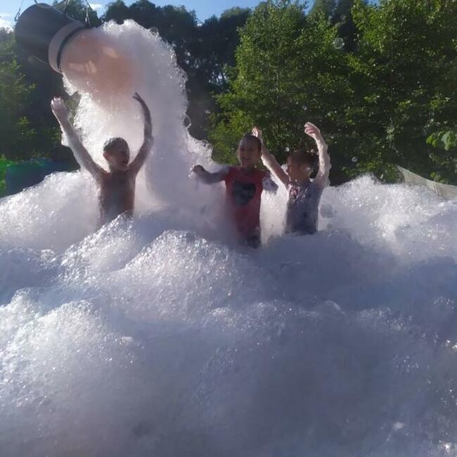 Wytwornica generator piany pokaz piana