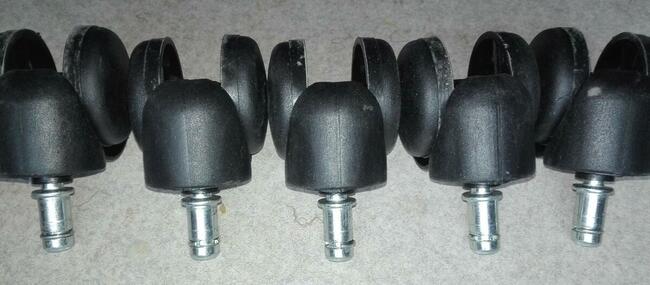 Kółka plastikowe (trzpień F 11 mm) do foteli obrotowych kpl