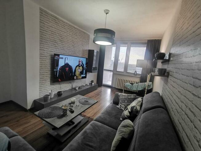 ZAMIENIE ŁADNE SŁONECZNE MIESZKANIE NA WIĘKSZE