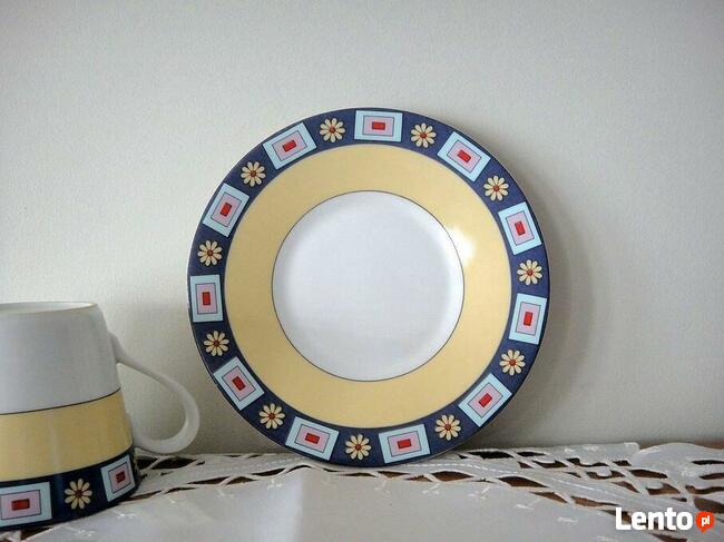 Zestaw do kawy herbaty sygnowany wytwórnią Wawel