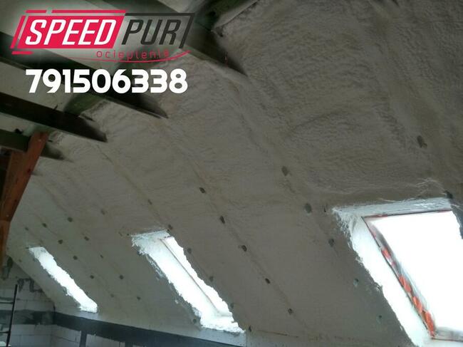 izolacje Piana PUR Wiązary Poddasze Strop Police Ocieplanie