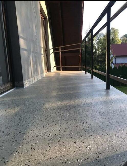 Posadzki żywiczne epoksydowe poliuretanowe