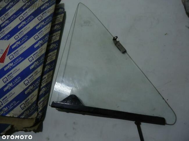 NOWA SZYBA TRÓJKĄTNA FIAT 126p LEWA PRAWA