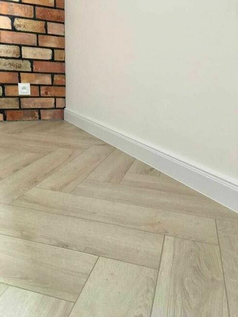 MONTAŻ- Panele, deska, drzwi, listwa MDF/HDF, Doellken