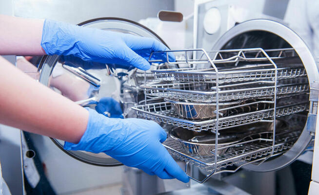 Sterylizacja narzędzi medycznych i kosmetycznych autoklaw kl