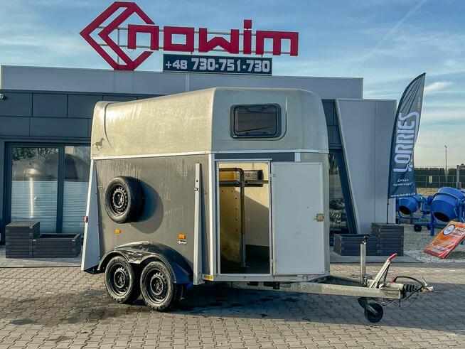 przyczepa do koni używana koniara końska koniowóz 2 konna