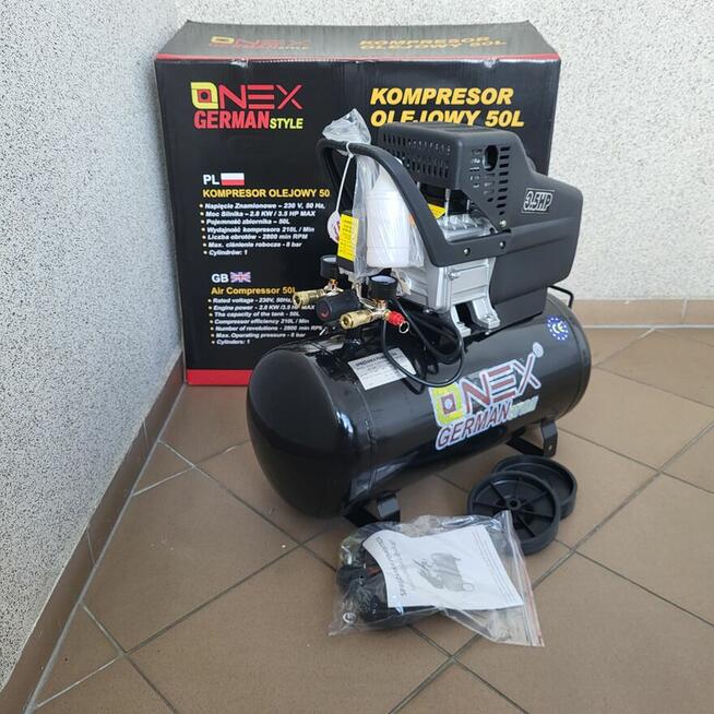 Kompresor Sprężarka 50l 8BAR 3,8KM 210L/Min 230V